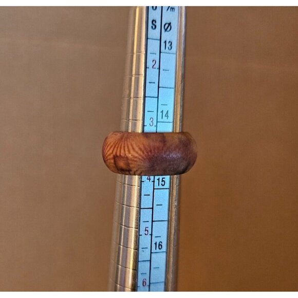 Size 3.5 Real Wood Unisex Ring Handcrafted Matte Finish Minimalist Jewelry - Picture 1 of 2